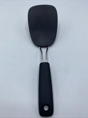 OXO Good Grips Large Black Nylon Flexible Turner Spatula 1058984 NonStick Safe